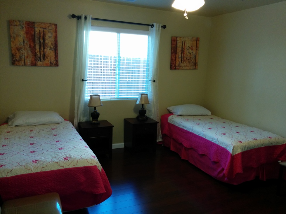 Room-2-Bakersfield-Assisted-Living